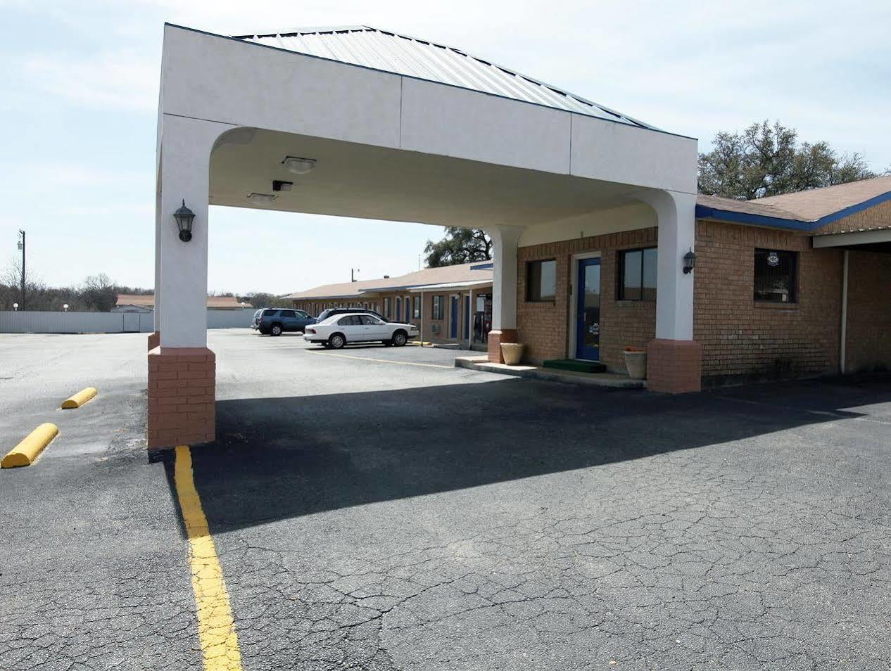 Americas Best Value Inn Comanche Exterior foto