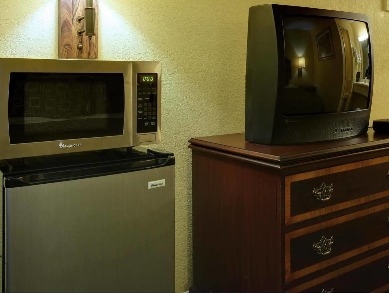 Americas Best Value Inn Comanche Exterior foto